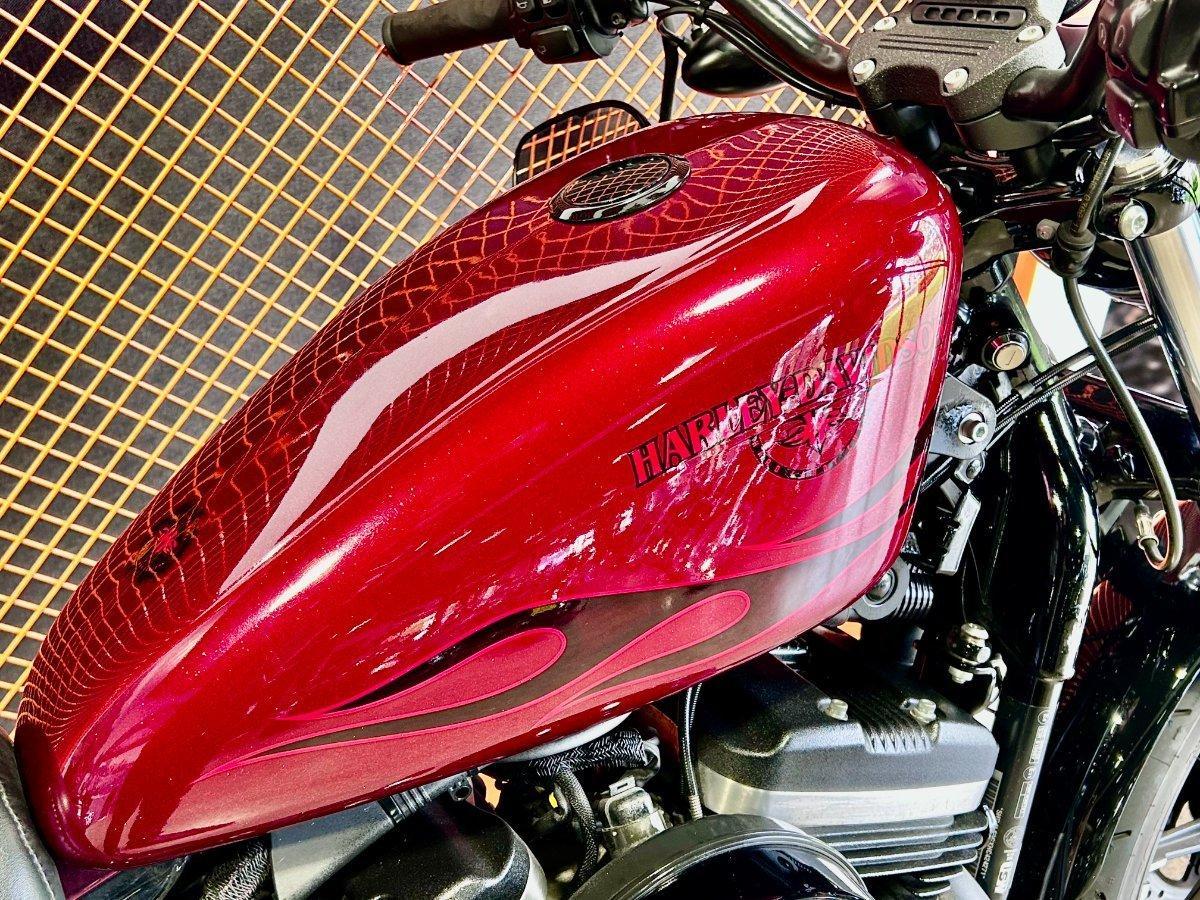 2018 HARLEY-DAVIDSON XL883N IRON 883 CRUISER