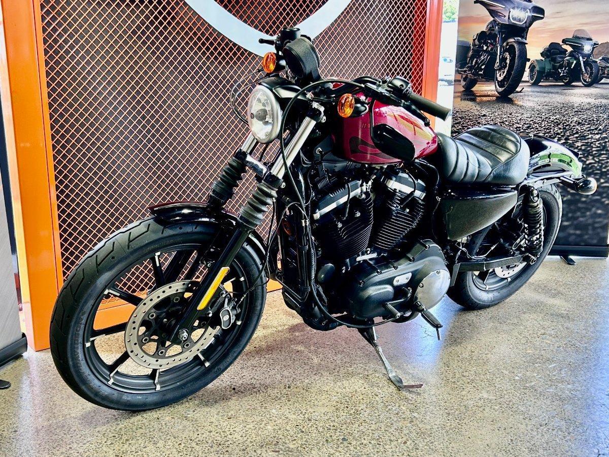2018 HARLEY-DAVIDSON XL883N IRON 883 CRUISER