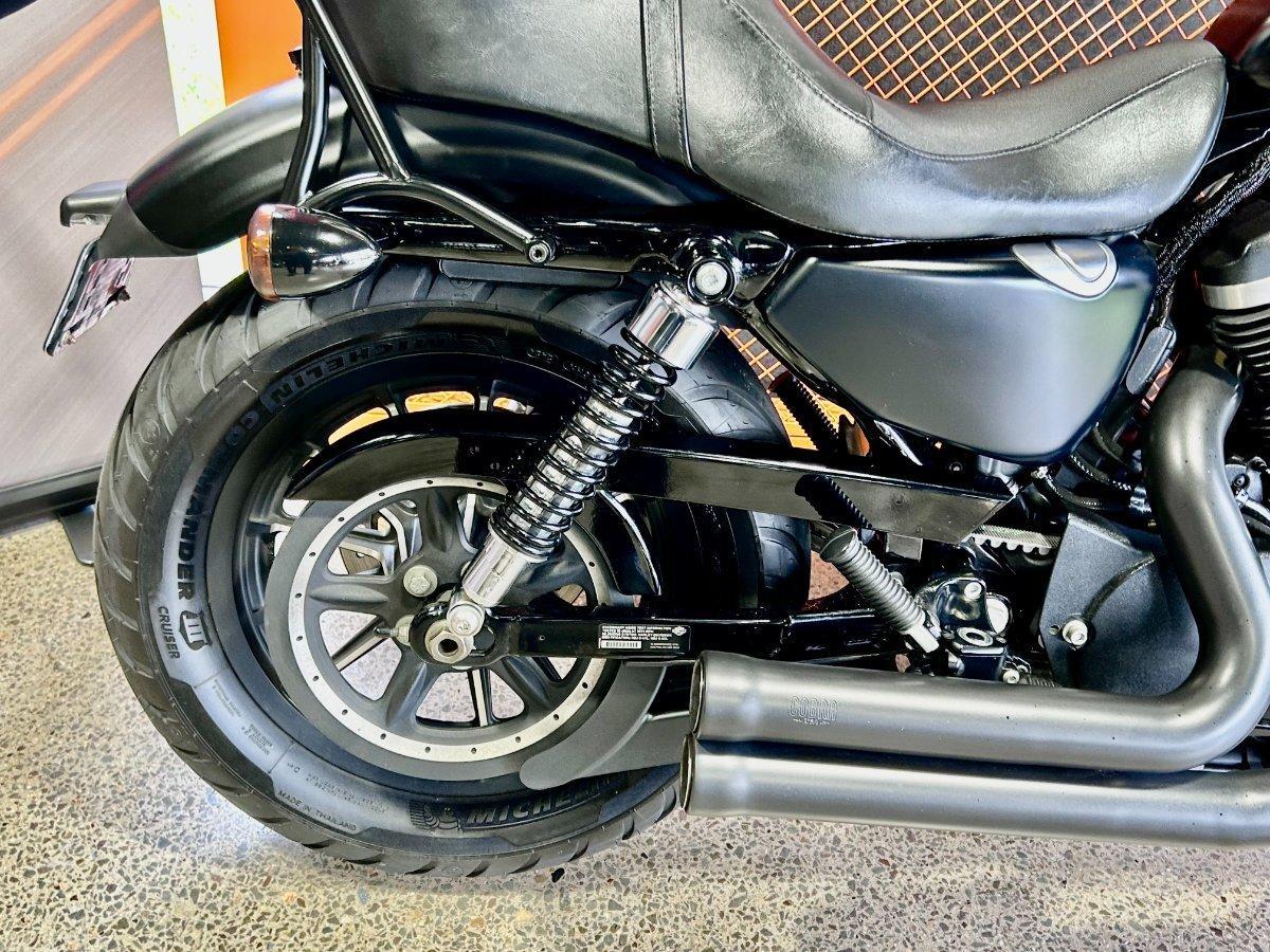 2015 HARLEY-DAVIDSON XL883 IRON 883 CRUISER