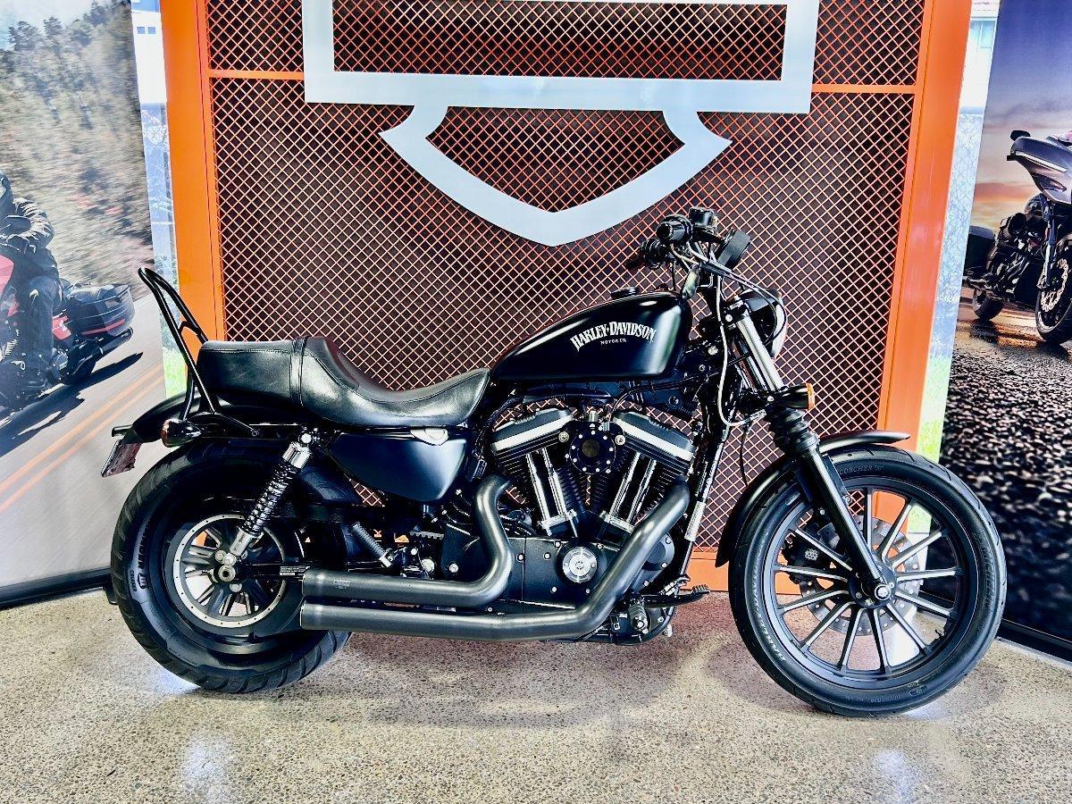 2015 HARLEY-DAVIDSON XL883 IRON 883 CRUISER