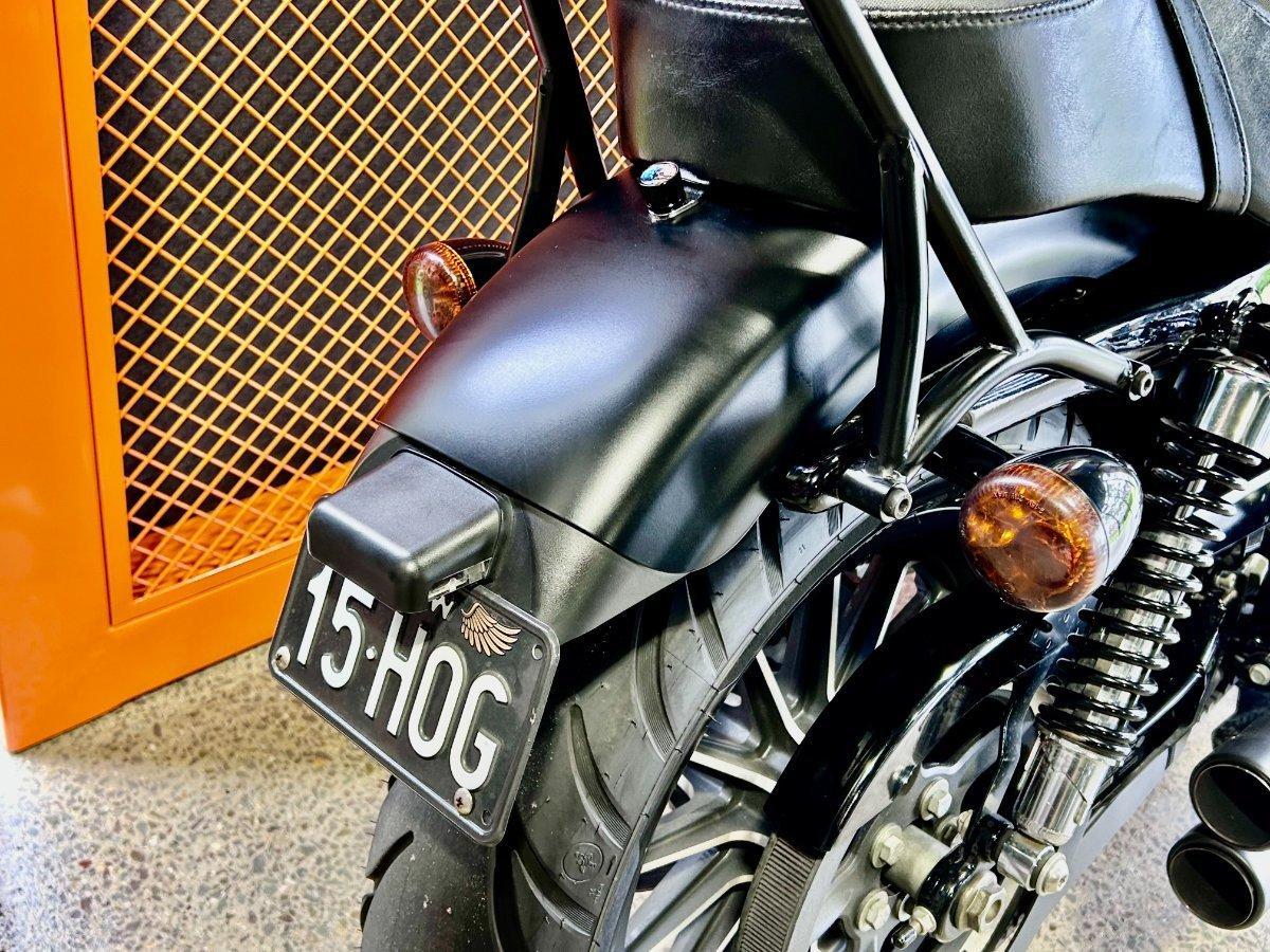 2015 HARLEY-DAVIDSON XL883 IRON 883 CRUISER