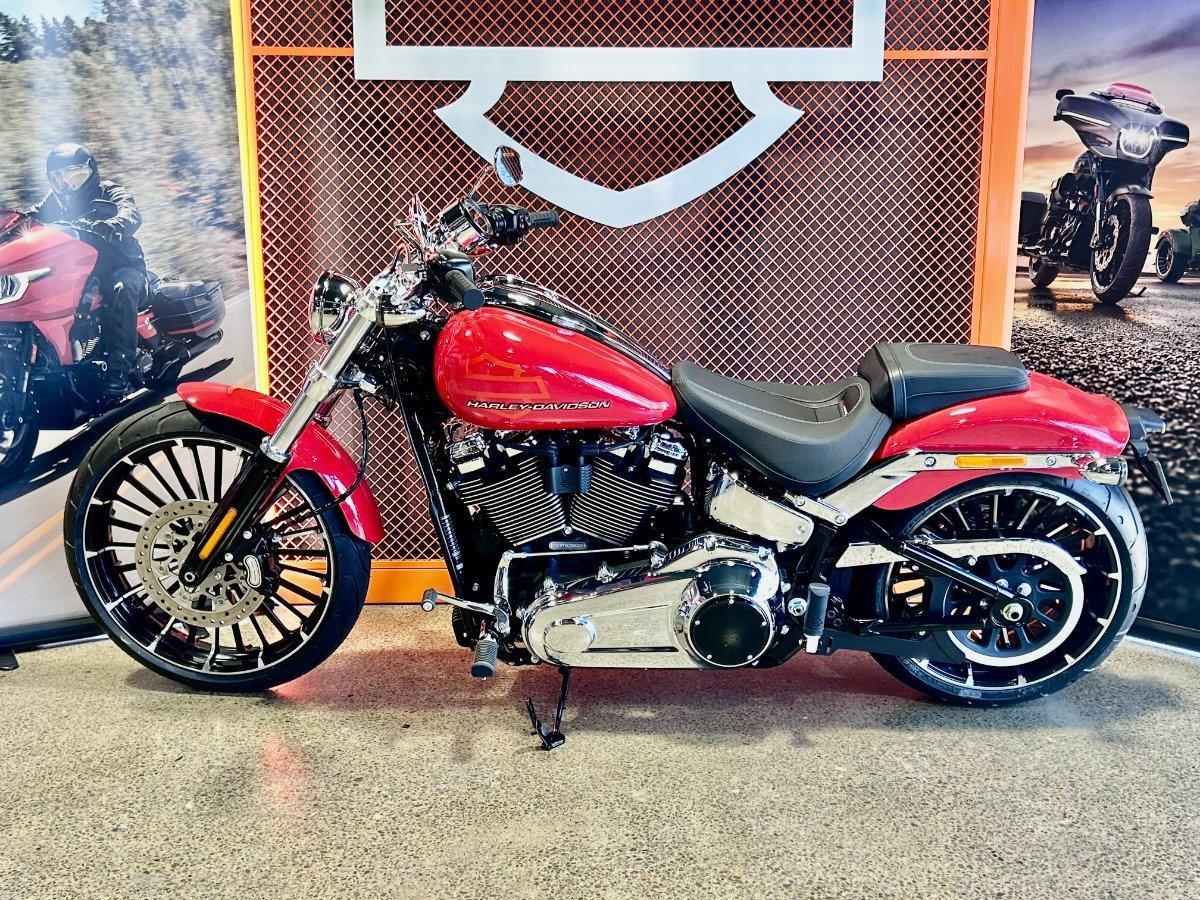 2026 HARLEY-DAVIDSON FXBR BREAKOUT (117) CRUISER