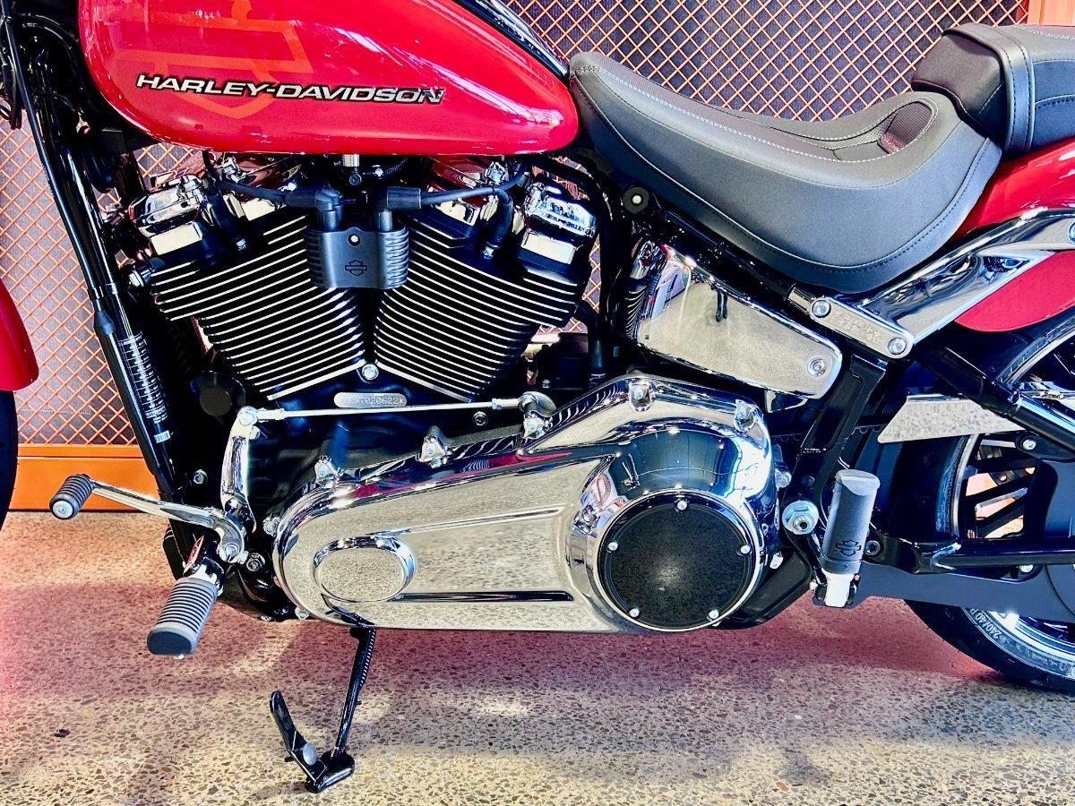 2026 HARLEY-DAVIDSON FXBR BREAKOUT (117) CRUISER