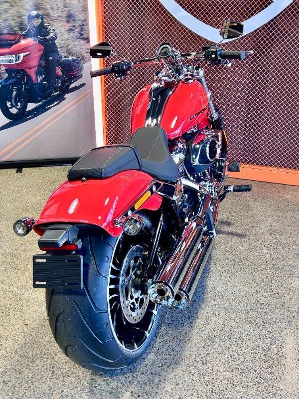 2026 HARLEY-DAVIDSON FXBR BREAKOUT (117) CRUISER