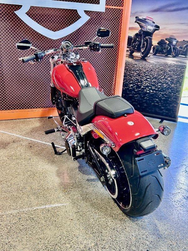 2026 HARLEY-DAVIDSON FXBR BREAKOUT (117) CRUISER