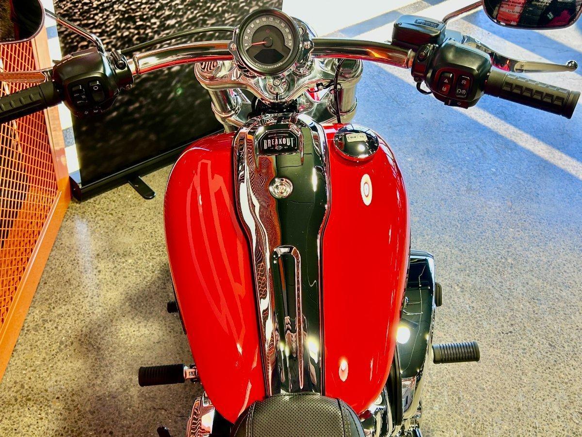2026 HARLEY-DAVIDSON FXBR BREAKOUT (117) CRUISER
