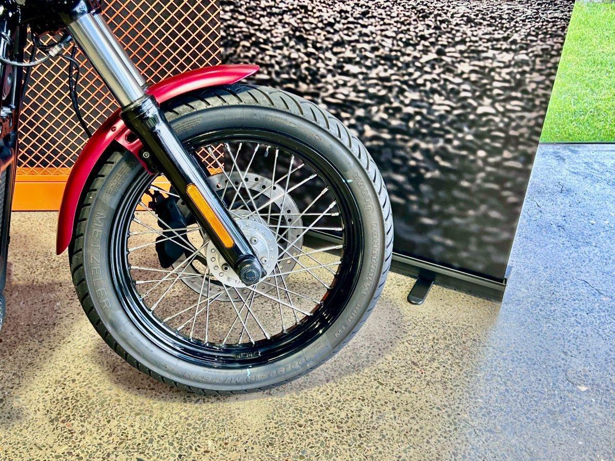 2019 HARLEY-DAVIDSON FXBB STREET BOB (107) CRUISER