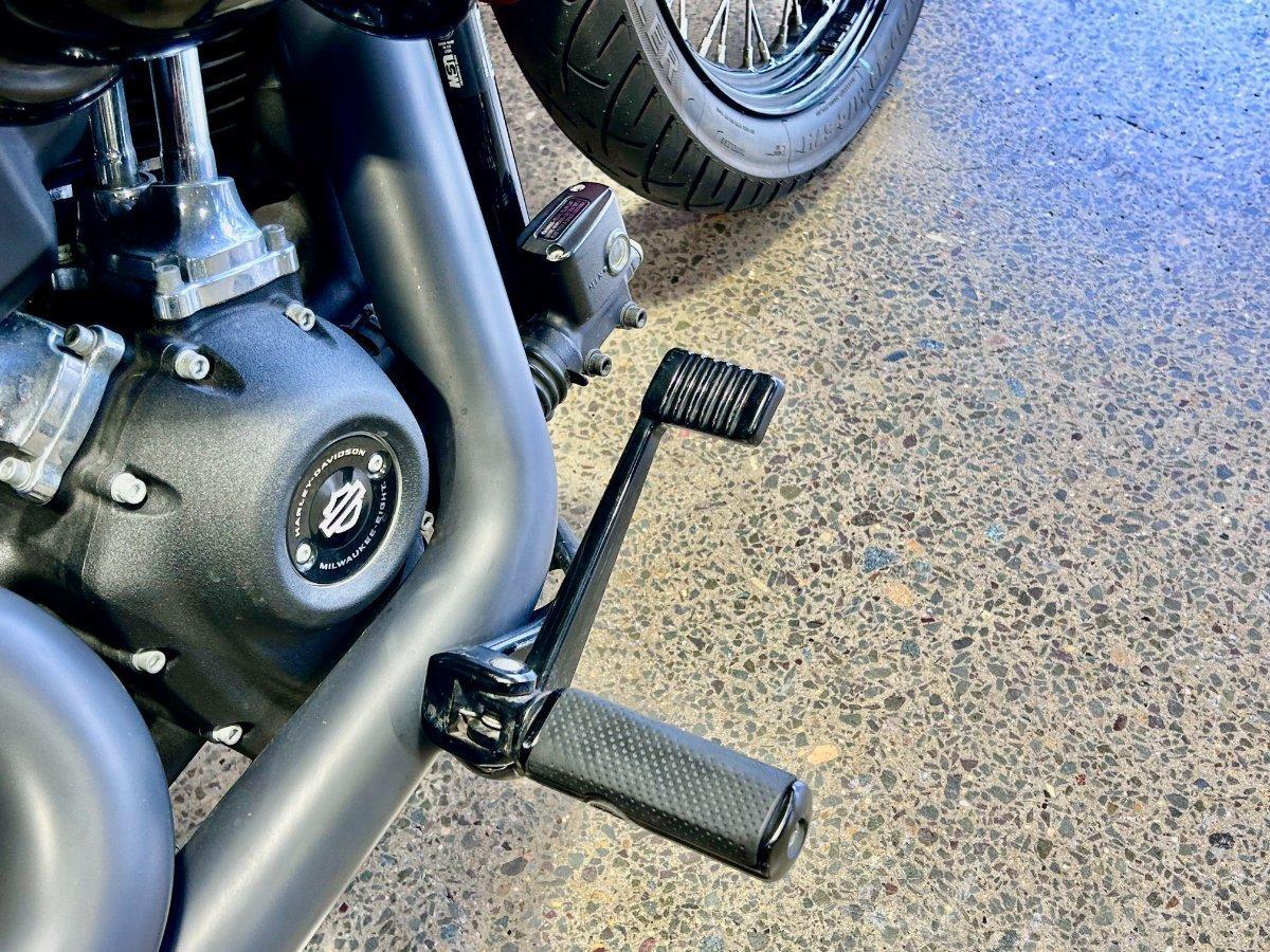 2019 HARLEY-DAVIDSON FXBB STREET BOB (107) CRUISER