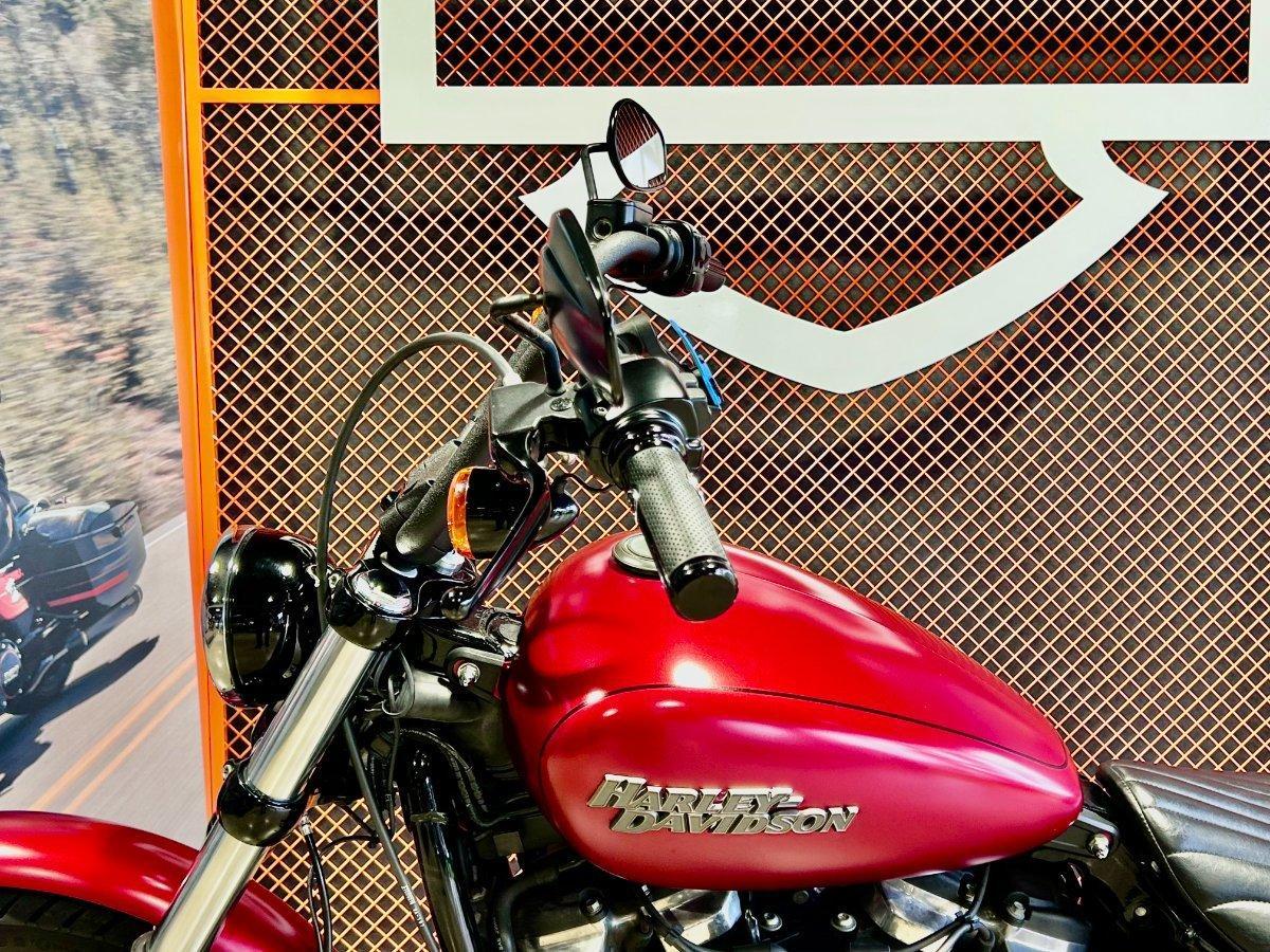2019 HARLEY-DAVIDSON FXBB STREET BOB (107) CRUISER