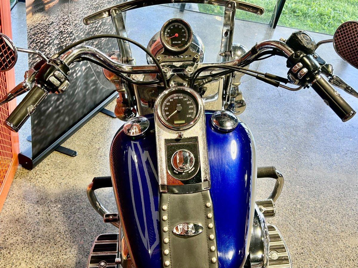 2007 HARLEY-DAVIDSON FLSTC HERITAGE SOFTAIL CLASSIC CRUISER