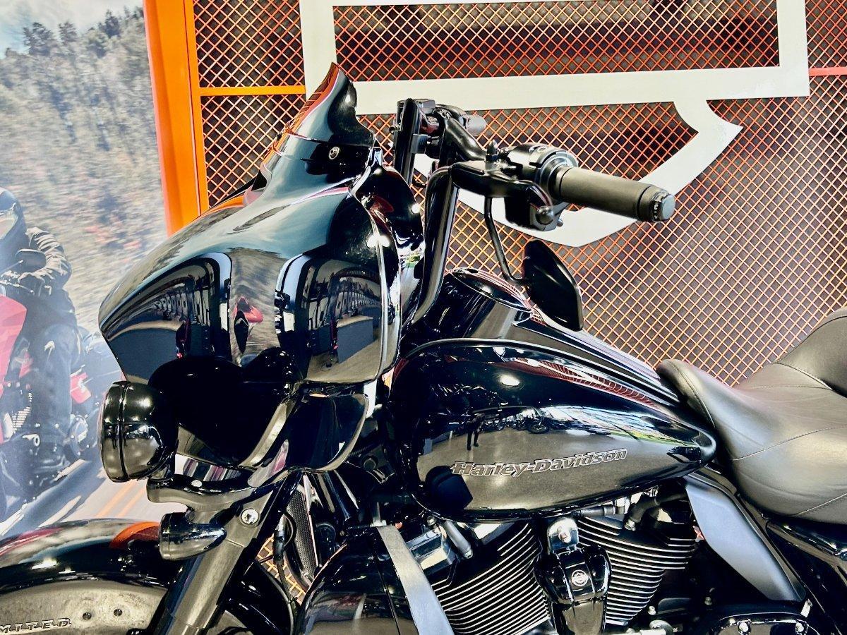 2022 HARLEY-DAVIDSON FLHTK ULTRA LIMITED CRUISER