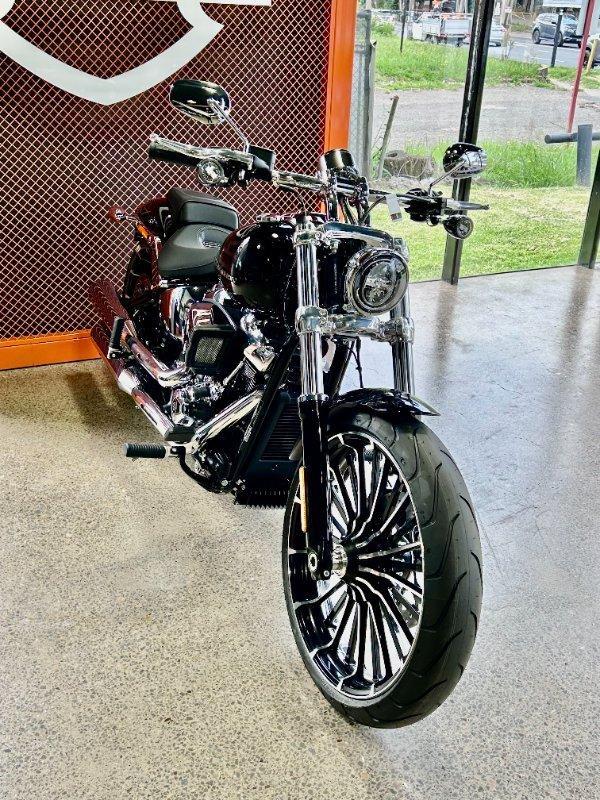 2025 HARLEY-DAVIDSON FXBR BREAKOUT (117) CRUISER