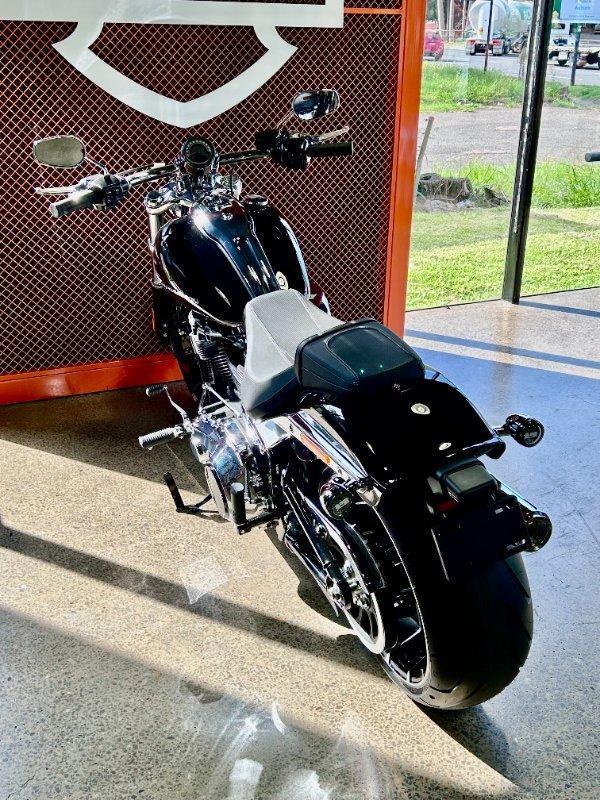 2025 HARLEY-DAVIDSON FXBR BREAKOUT (117) CRUISER