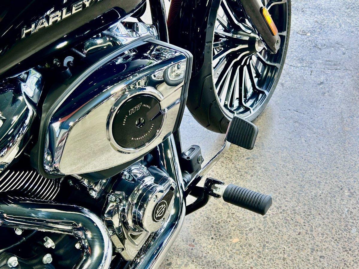 2025 HARLEY-DAVIDSON FXBR BREAKOUT (117) CRUISER