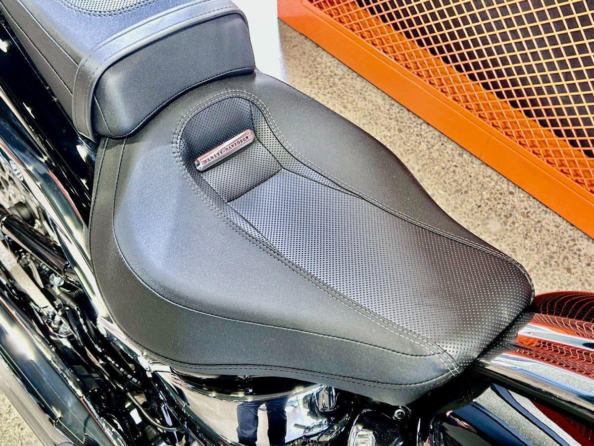 2025 HARLEY-DAVIDSON FXBR BREAKOUT (117) CRUISER