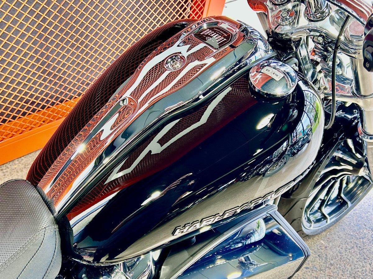 2025 HARLEY-DAVIDSON FXBR BREAKOUT (117) CRUISER