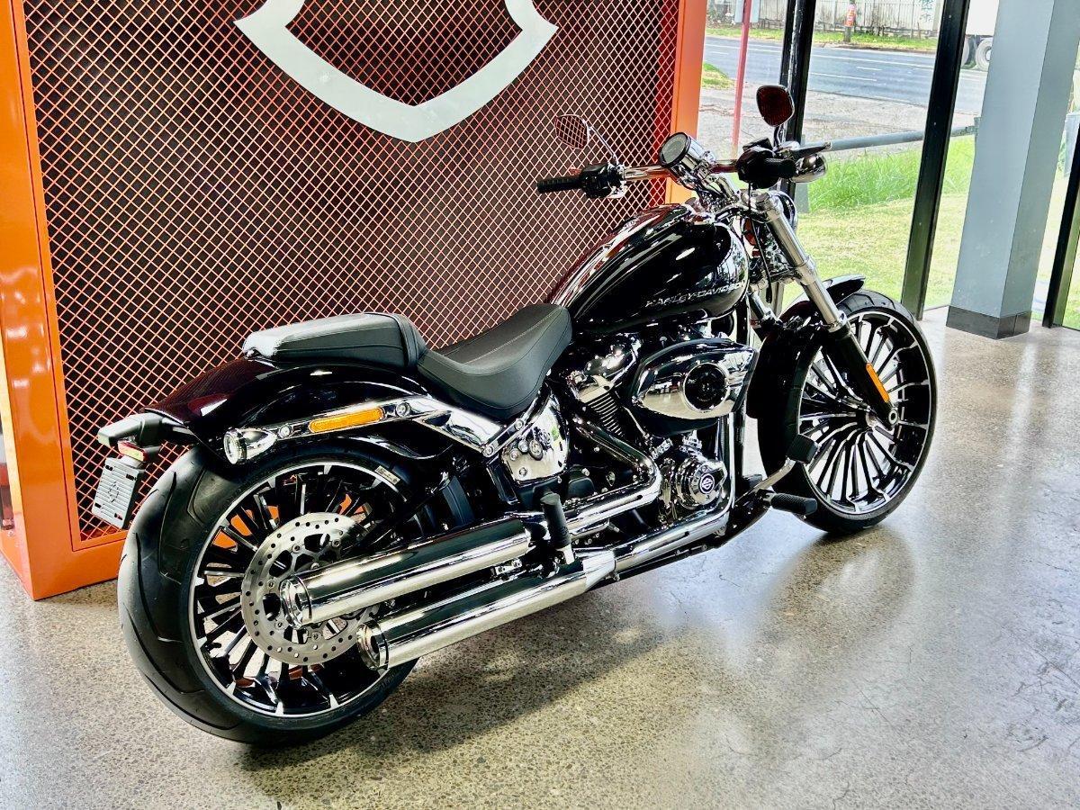 2025 HARLEY-DAVIDSON FXBR BREAKOUT (117) CRUISER