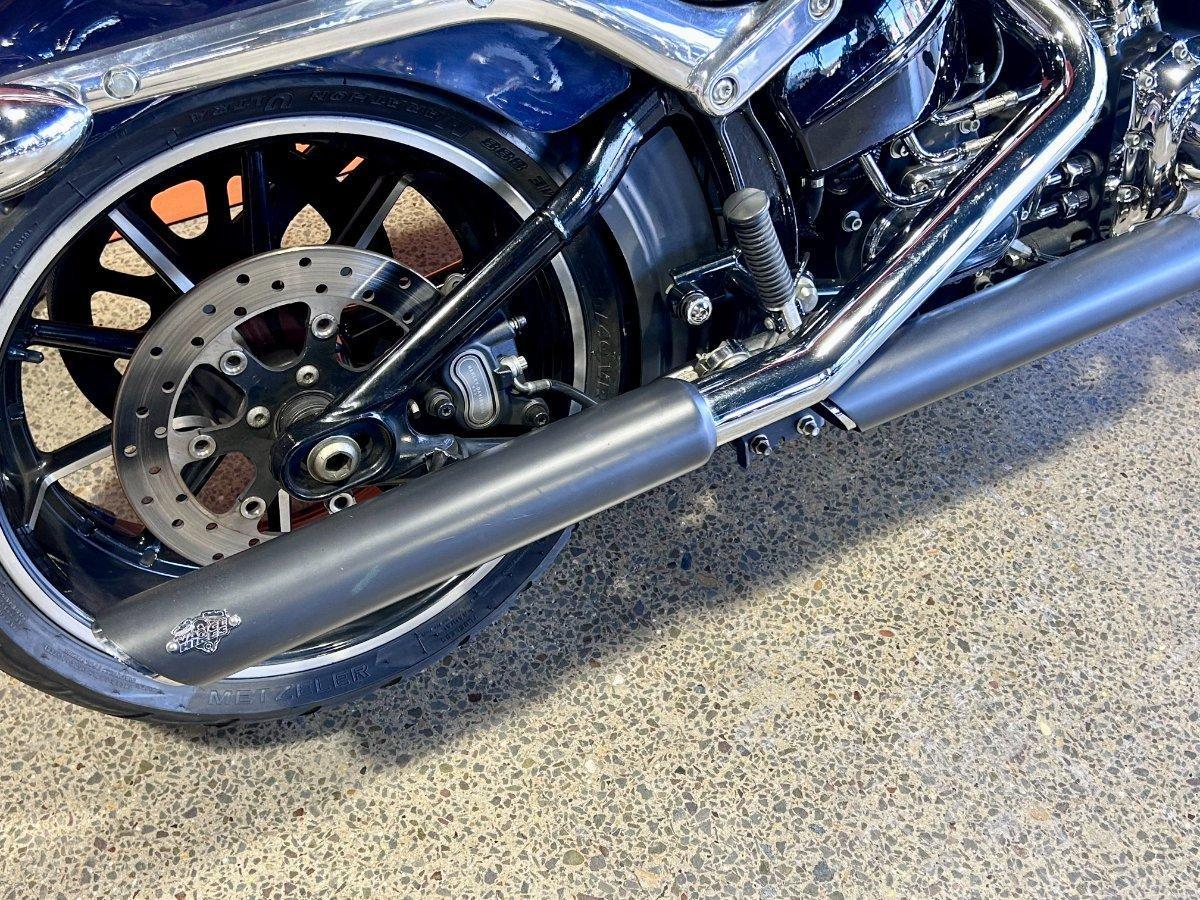2013 HARLEY-DAVIDSON FXSB SOFTAIL BREAKOUT CRUISER