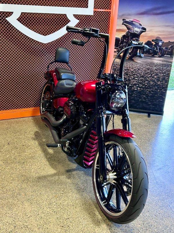 2022 HARLEY-DAVIDSON FXBRS BREAKOUT (114) CRUISER