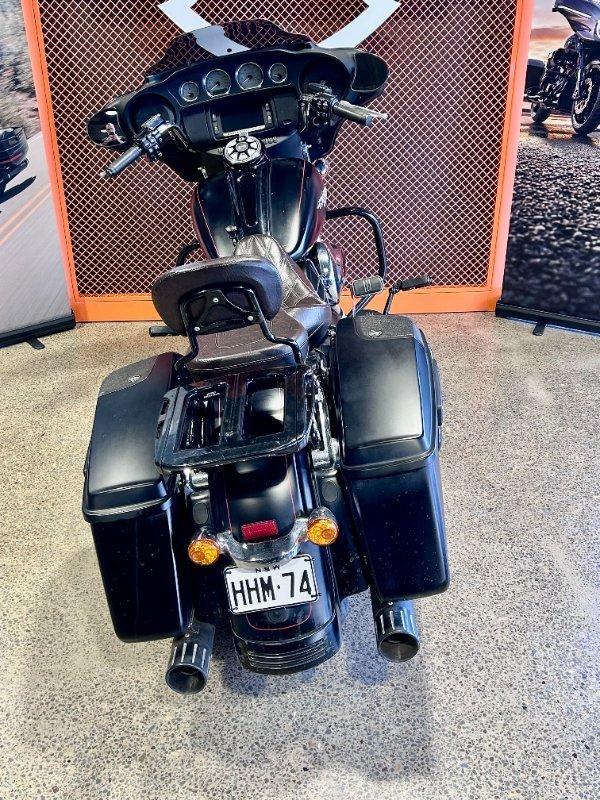 2015 HARLEY-DAVIDSON CVO STREET GLIDE CRUISER