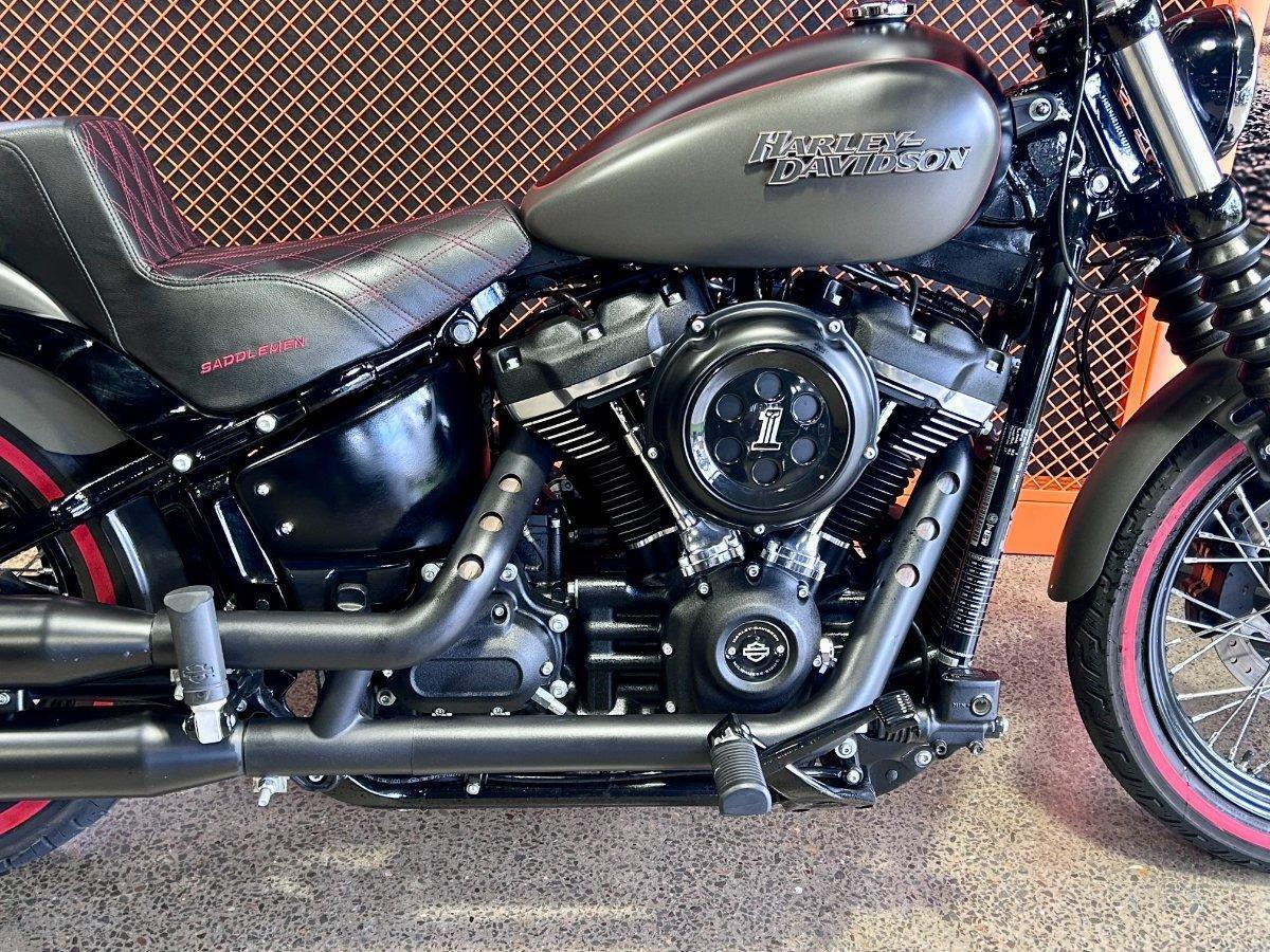 2018 HARLEY-DAVIDSON FXBB STREET BOB (107) CRUISER