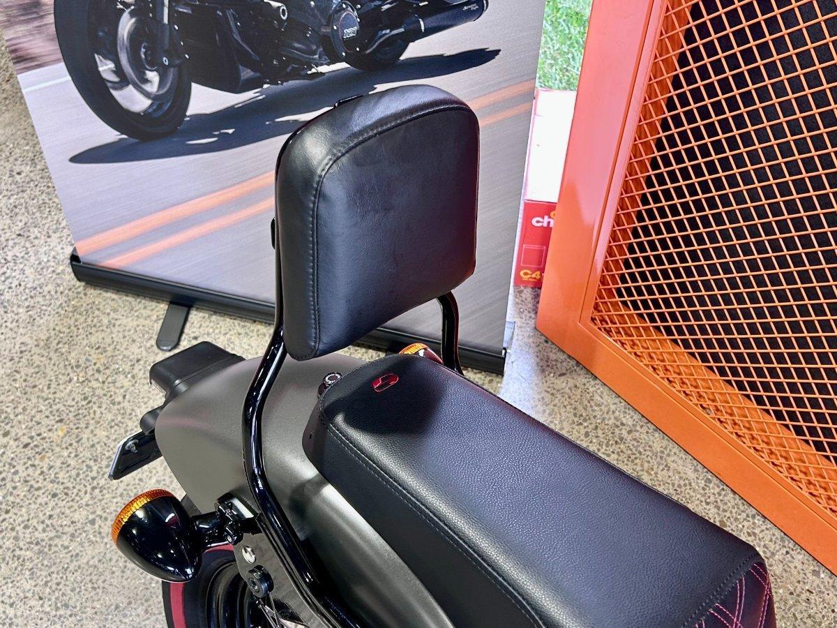 2018 HARLEY-DAVIDSON FXBB STREET BOB (107) CRUISER