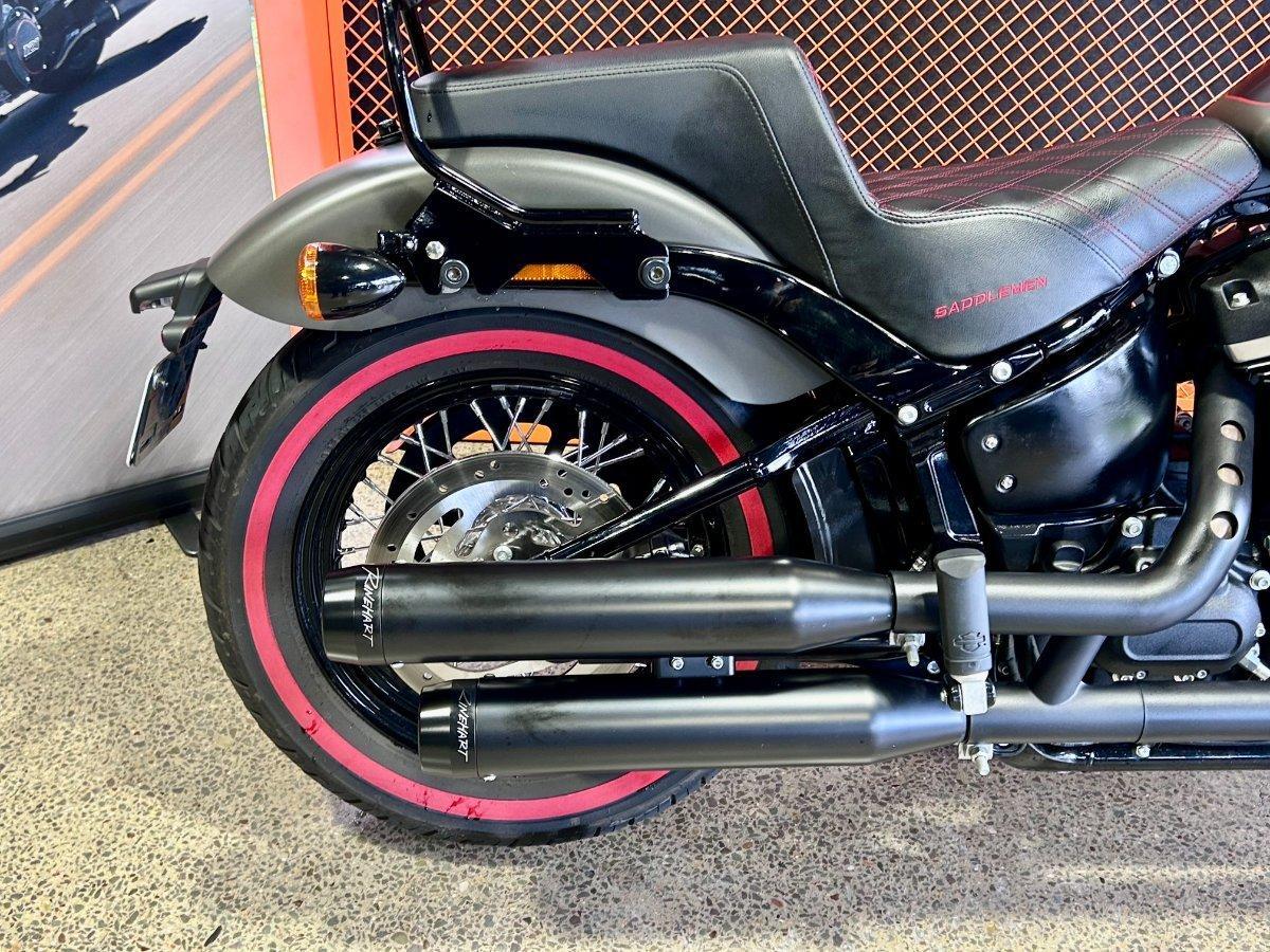 2018 HARLEY-DAVIDSON FXBB STREET BOB (107) CRUISER