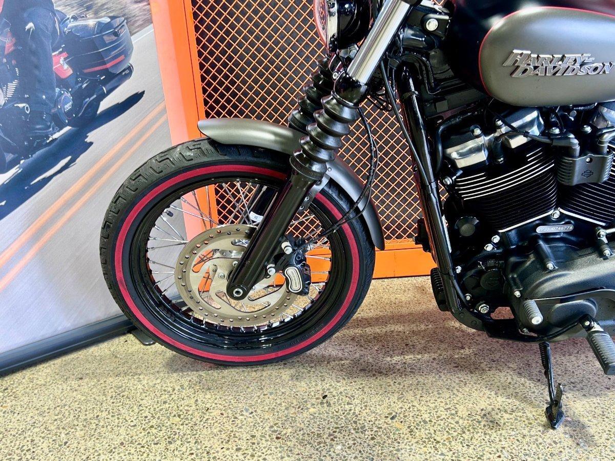2018 HARLEY-DAVIDSON FXBB STREET BOB (107) CRUISER