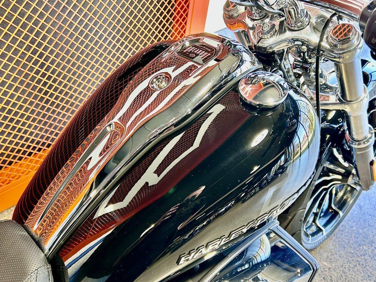 2025 HARLEY-DAVIDSON FXBR BREAKOUT (117) CRUISER