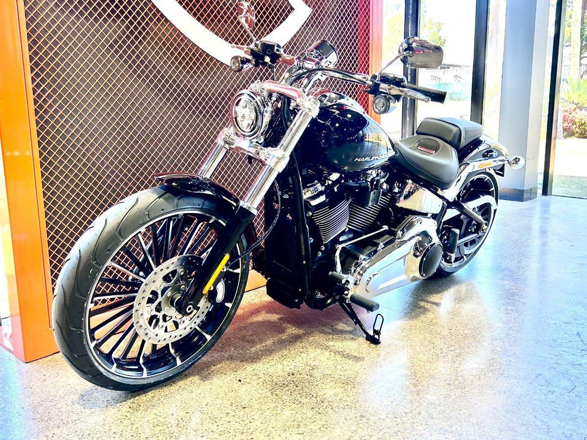 2025 HARLEY-DAVIDSON FXBR BREAKOUT (117) CRUISER