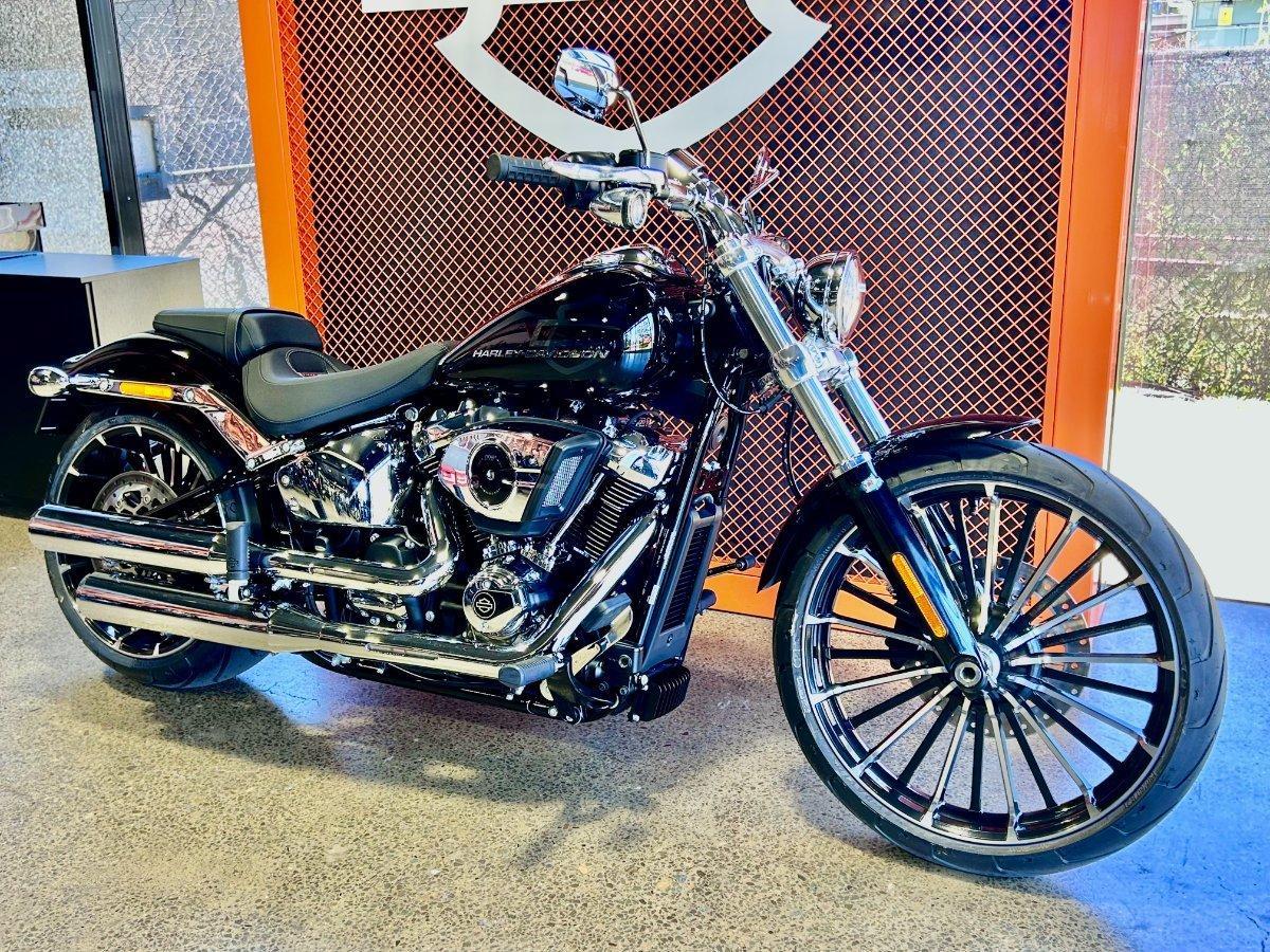 2025 HARLEY-DAVIDSON FXBR BREAKOUT (117) CRUISER