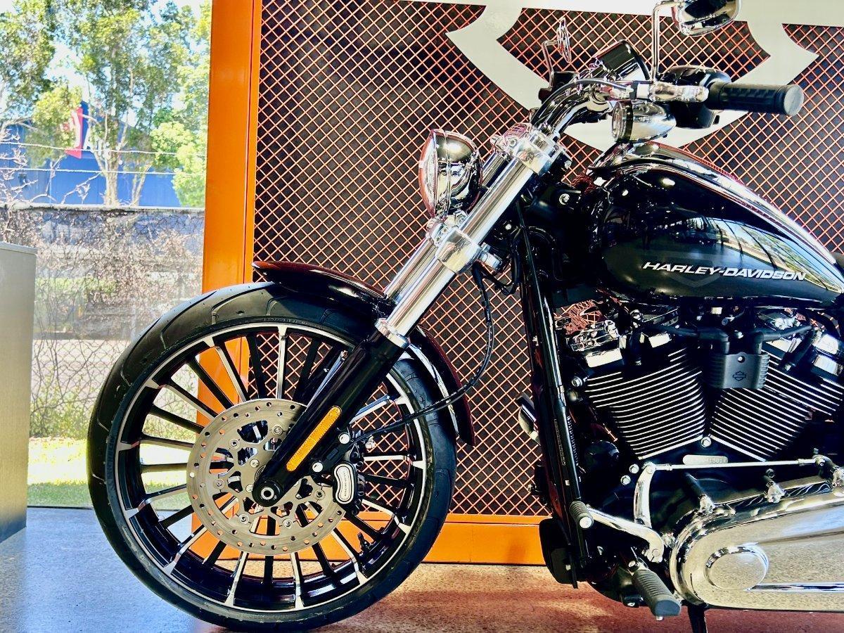 2025 HARLEY-DAVIDSON FXBR BREAKOUT (117) CRUISER