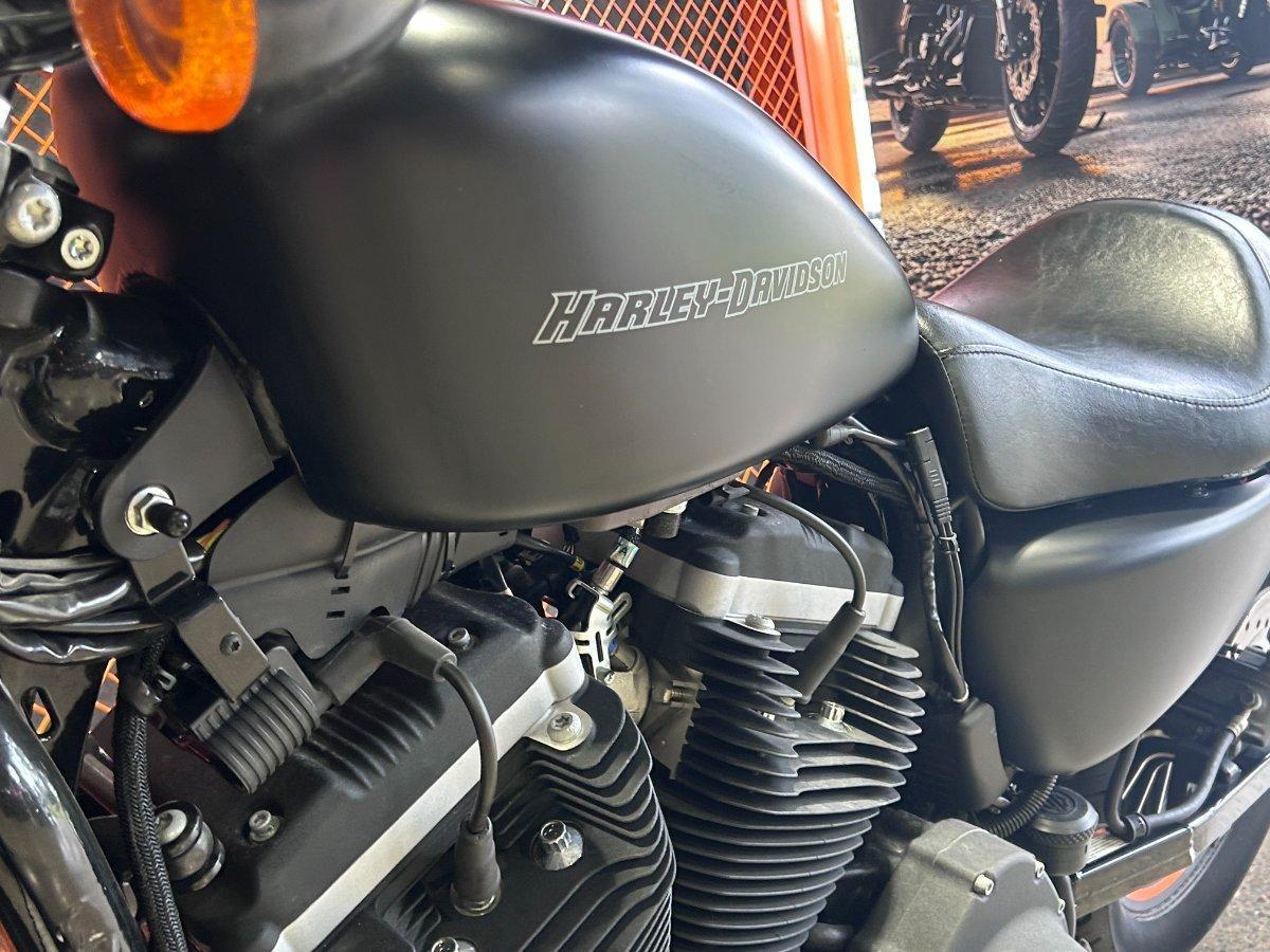 2011 HARLEY-DAVIDSON XL883N IRON 883 CRUISER