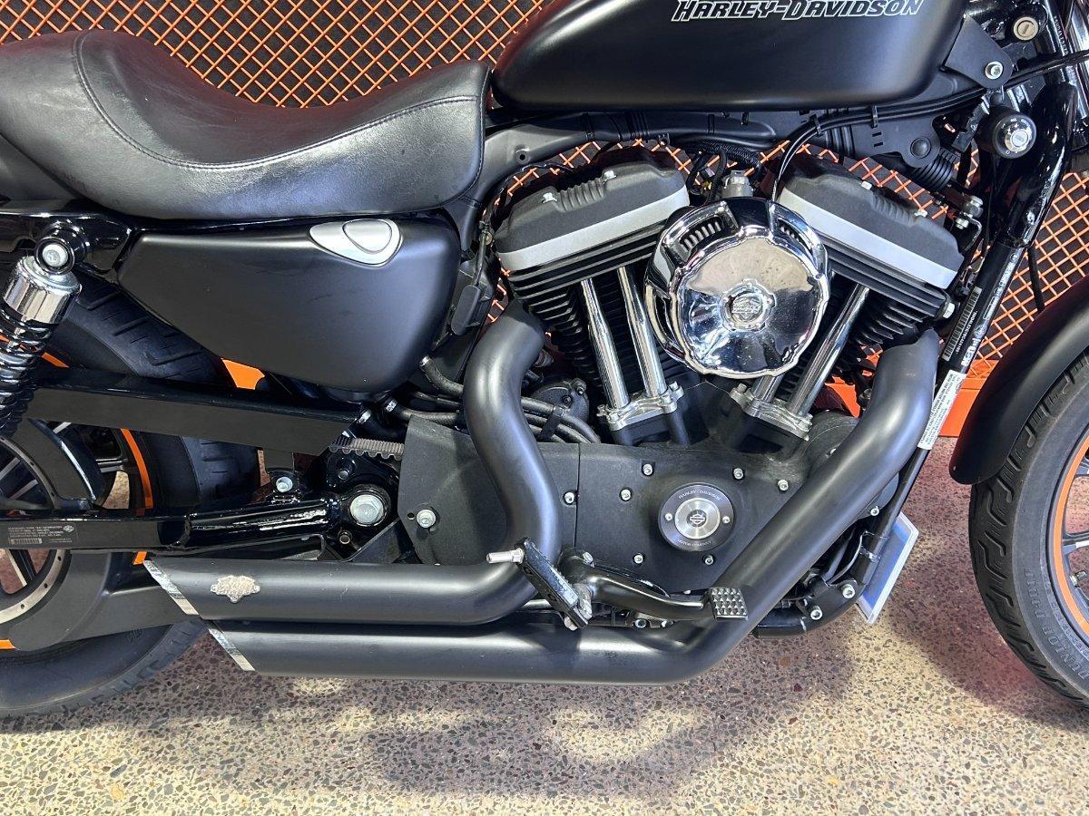 2011 HARLEY-DAVIDSON XL883N IRON 883 CRUISER