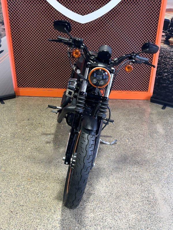 2011 HARLEY-DAVIDSON XL883N IRON 883 CRUISER