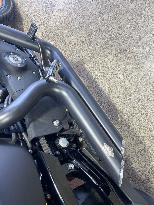 2011 HARLEY-DAVIDSON XL883N IRON 883 CRUISER