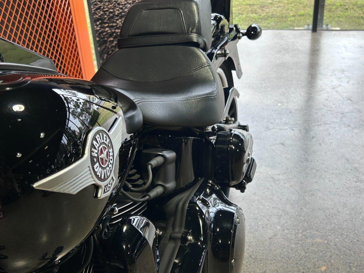 2016 HARLEY-DAVIDSON FLSTFBS FAT BOY S CRUISER