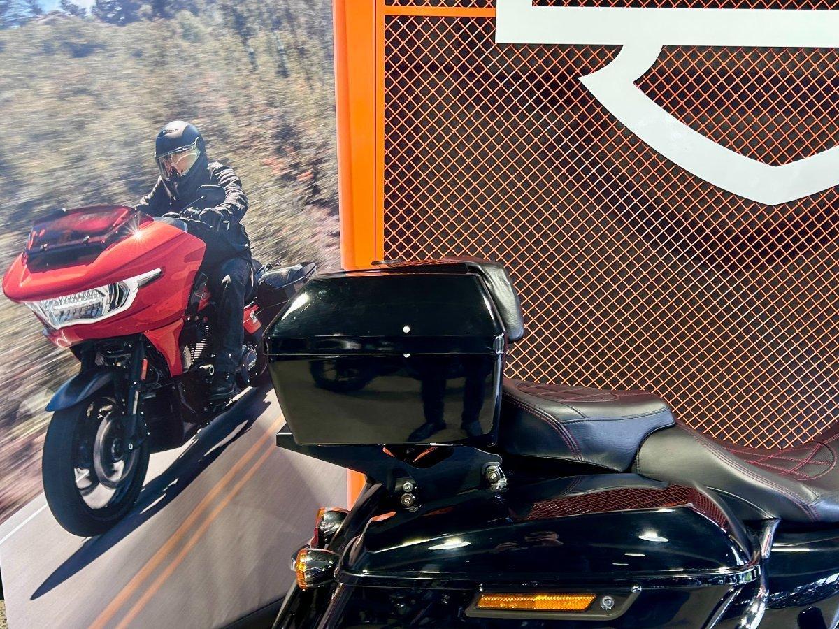 2017 HARLEY-DAVIDSON FLTRX ROAD GLIDE CRUISER