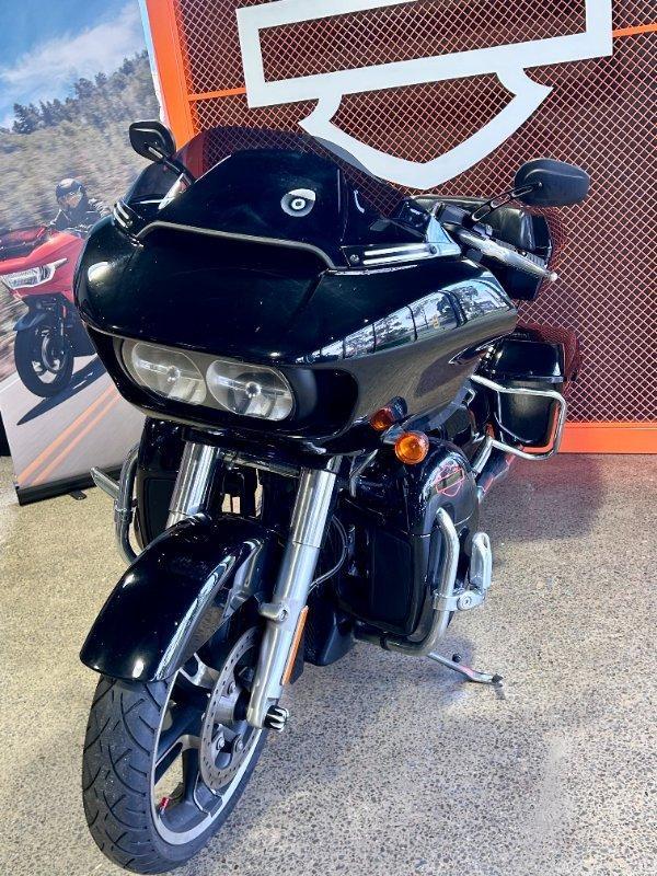 2017 HARLEY-DAVIDSON FLTRX ROAD GLIDE CRUISER