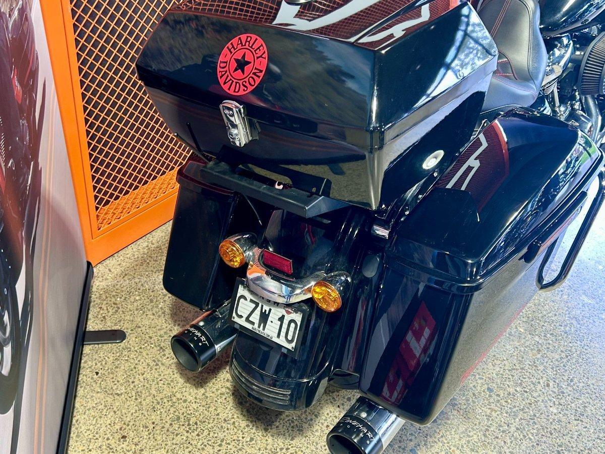 2017 HARLEY-DAVIDSON FLTRX ROAD GLIDE CRUISER