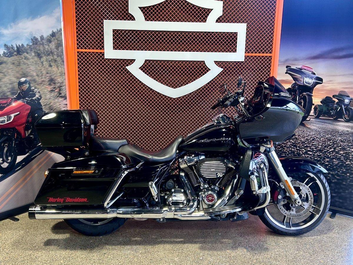 2017 HARLEY-DAVIDSON FLTRX ROAD GLIDE CRUISER