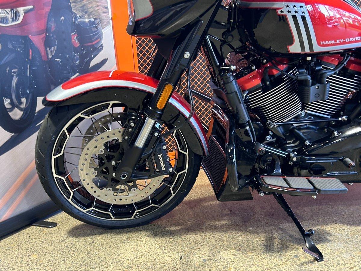 2024 HARLEY-DAVIDSON FLHXSE CVO STREET GLIDE (121) TOURER