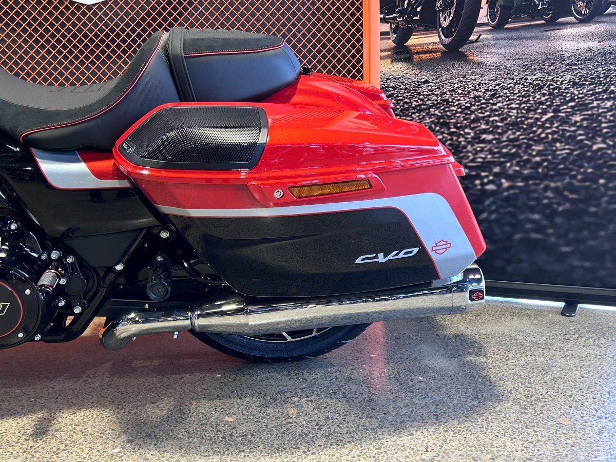 2024 HARLEY-DAVIDSON FLHXSE CVO STREET GLIDE (121) TOURER