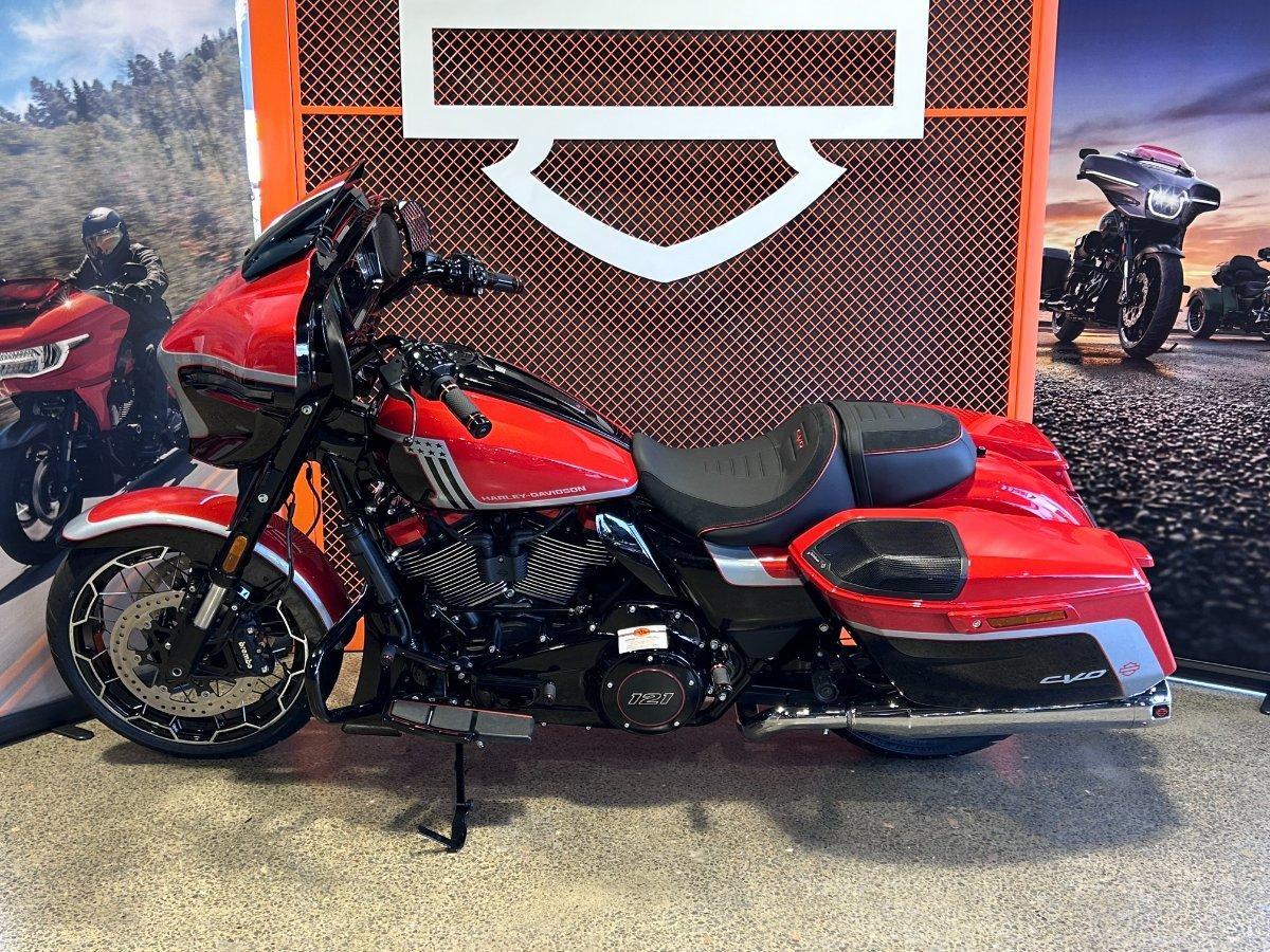 2024 HARLEY-DAVIDSON FLHXSE CVO STREET GLIDE (121) TOURER