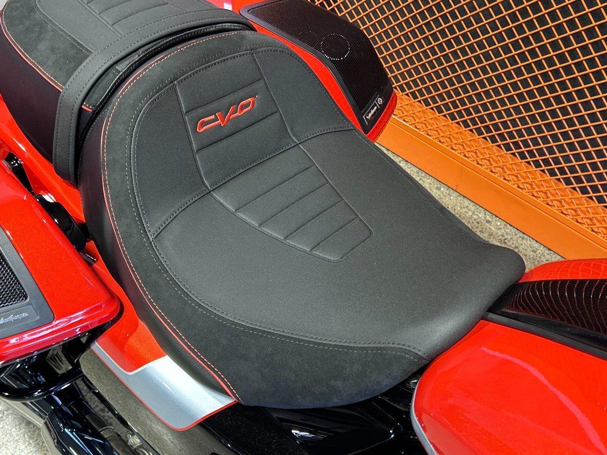 2024 HARLEY-DAVIDSON FLHXSE CVO STREET GLIDE (121) TOURER