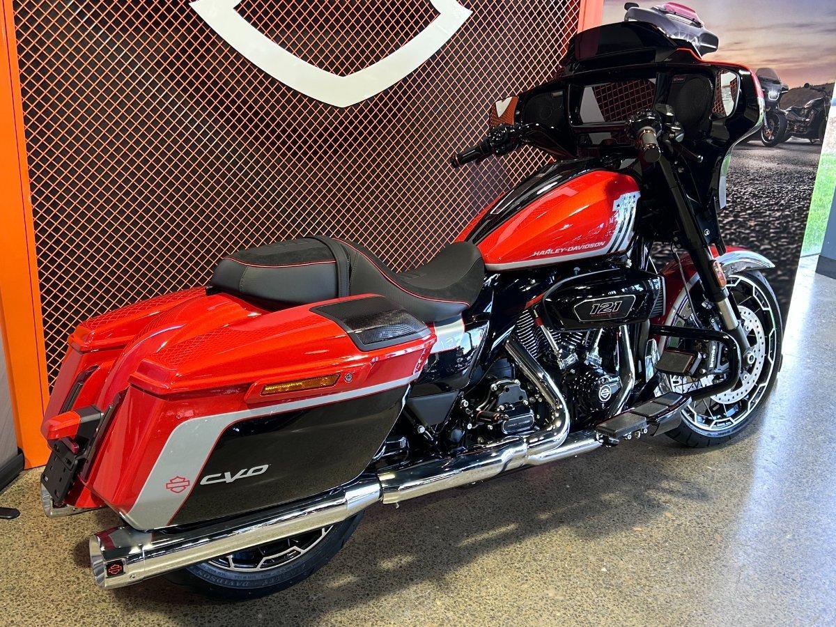 2024 HARLEY-DAVIDSON FLHXSE CVO STREET GLIDE (121) TOURER