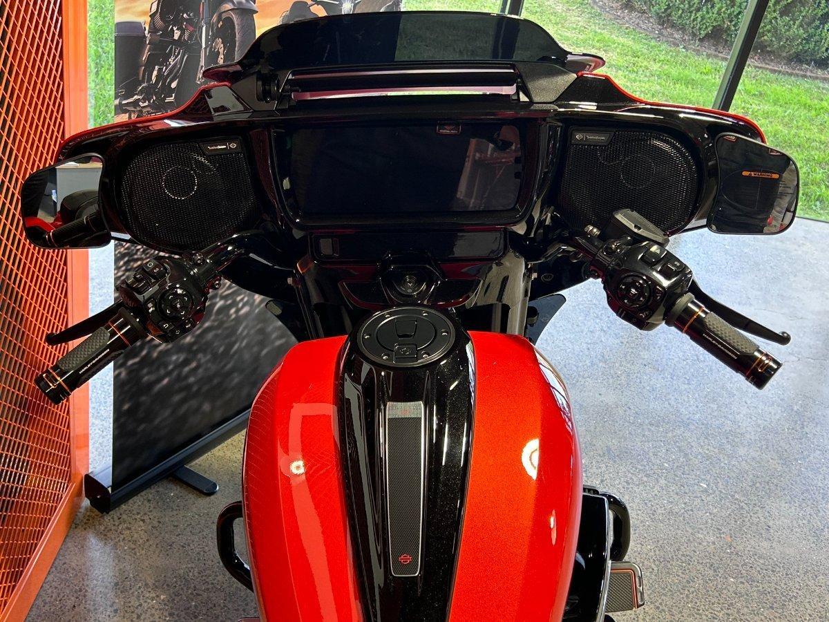 2024 HARLEY-DAVIDSON FLHXSE CVO STREET GLIDE (121) TOURER
