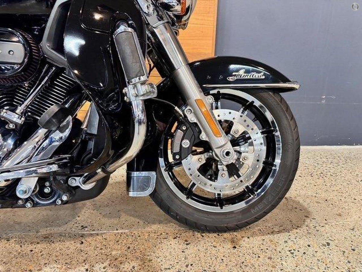 2018 HARLEY-DAVIDSON FLHTK ULTRA LIMITED CRUISER