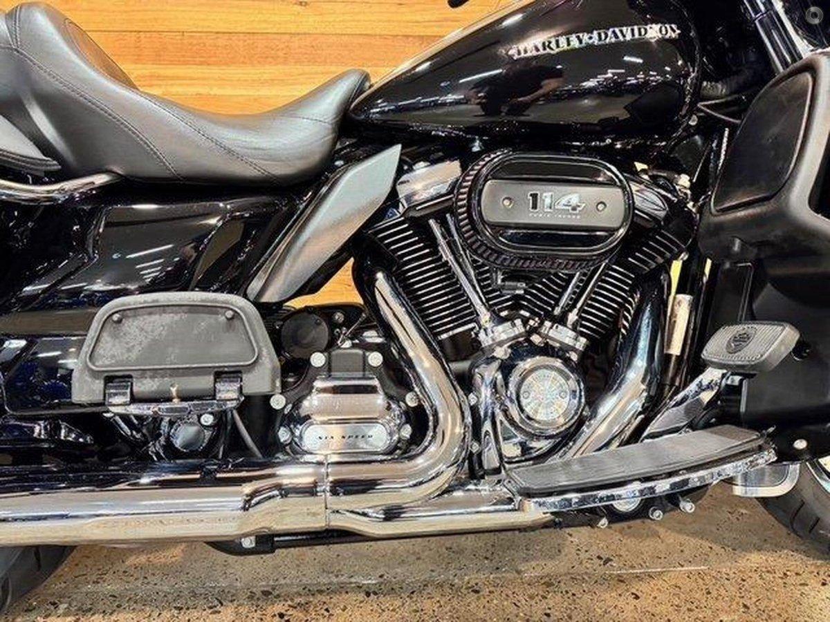2018 HARLEY-DAVIDSON FLHTK ULTRA LIMITED CRUISER