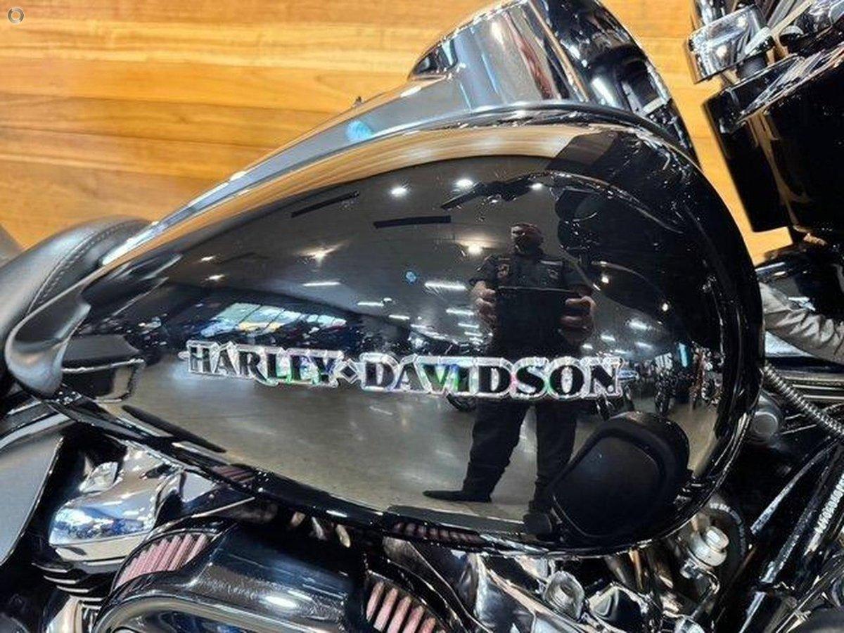2018 HARLEY-DAVIDSON FLHTK ULTRA LIMITED CRUISER